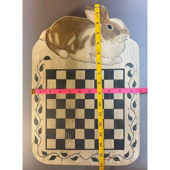 Handcrafted Wood Checkerboard with 2 Pegs Judy Phipps Easter Rabbit Wall Hanging - Picture 5 of 11